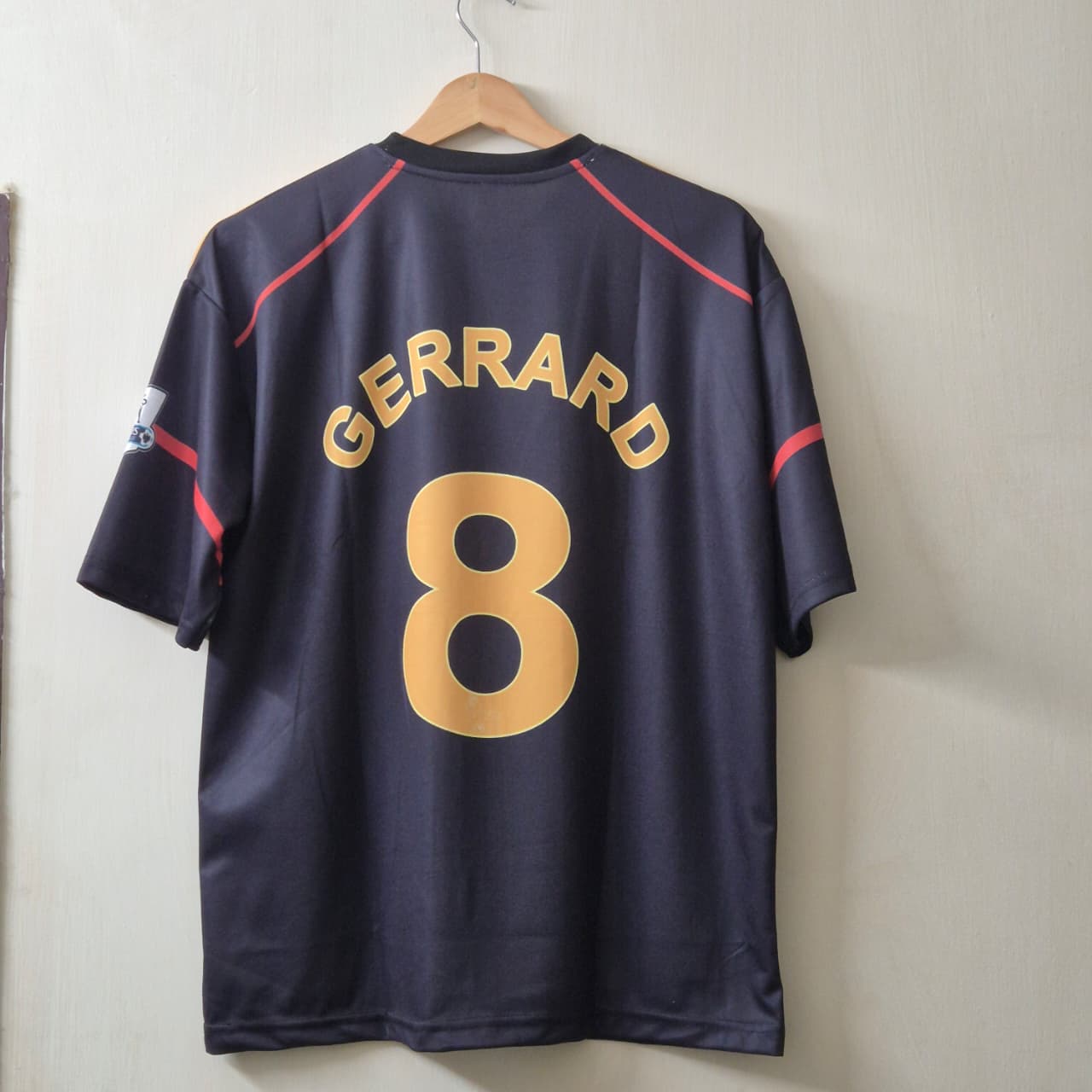 Liverpool 2009-10 Away Retro Jersey (GERRARD #8) Back Jersey